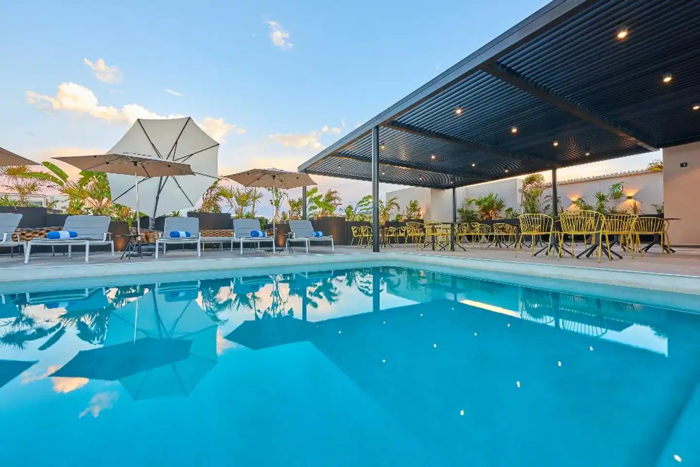 City Express Plus Mazatlán Pool