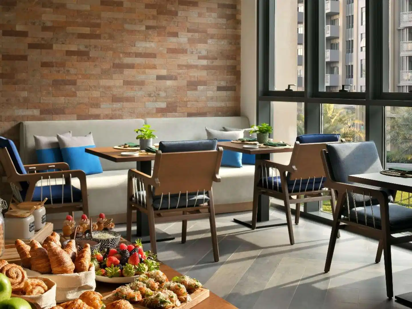 Mercure Dubai Deira Restaurant