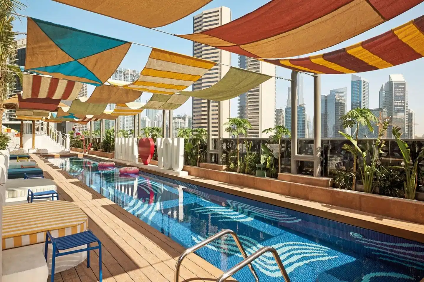 MAMA Shelter Dubai Hallenbad