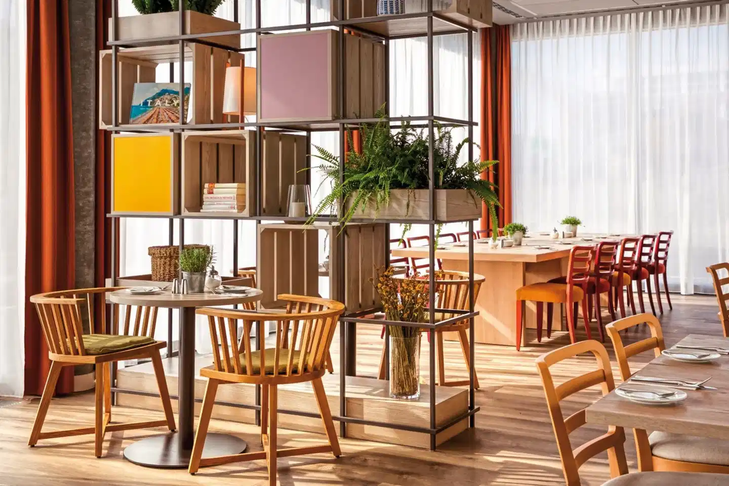 IntercityHotel Heidelberg Lobby