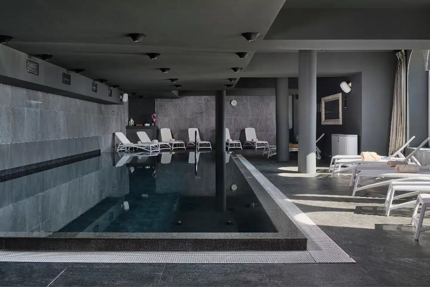 Aminess Casa Lianj Hallenbad