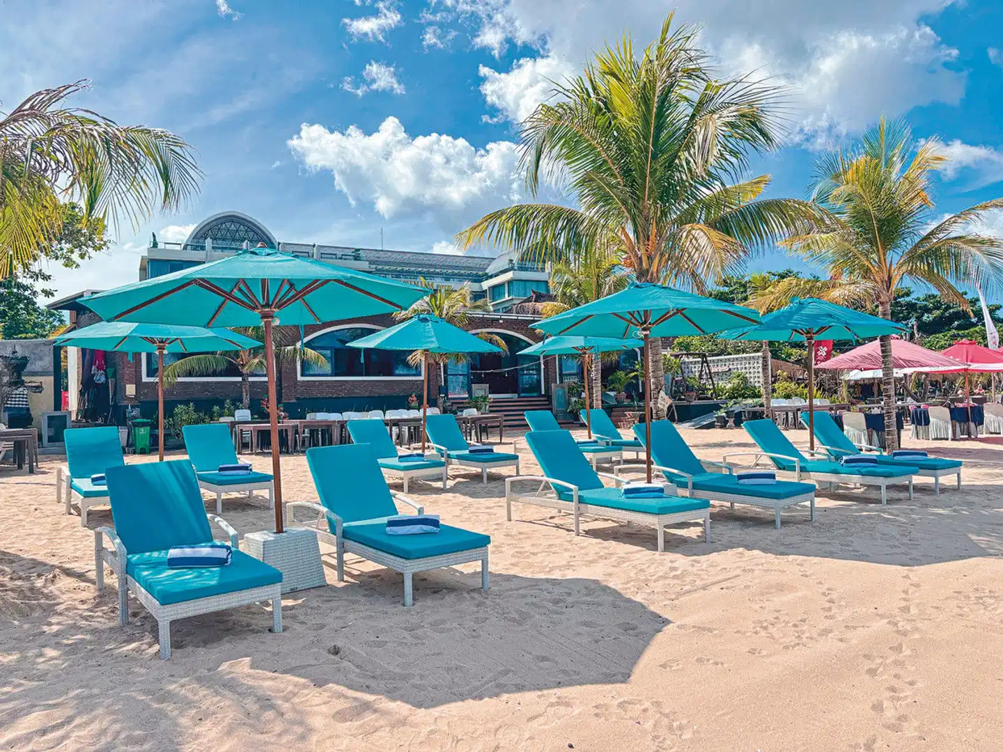 Platinum Hotel Jimbaran Beach Bali Strand