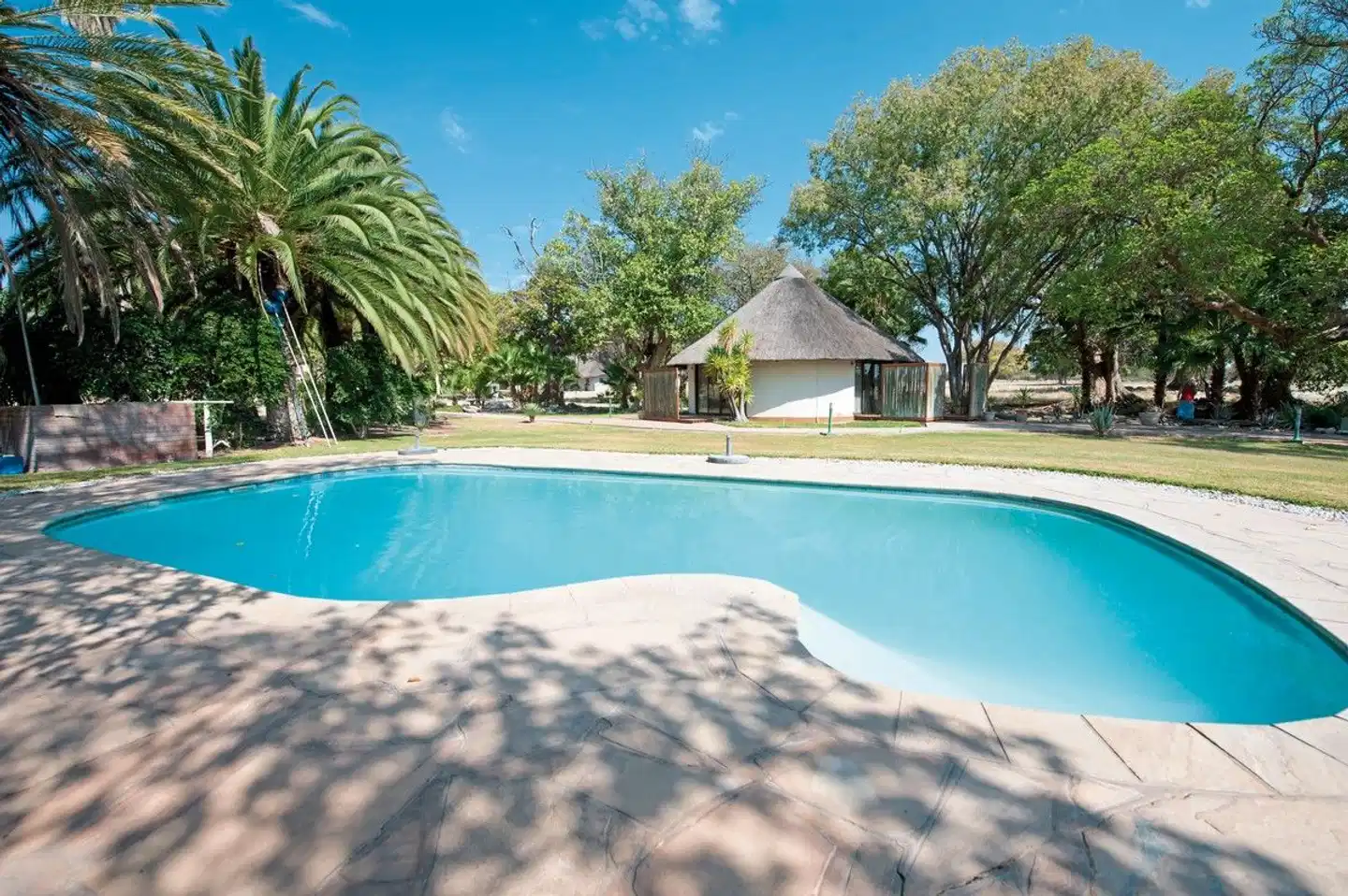 La Rochelle Lodge Pool
