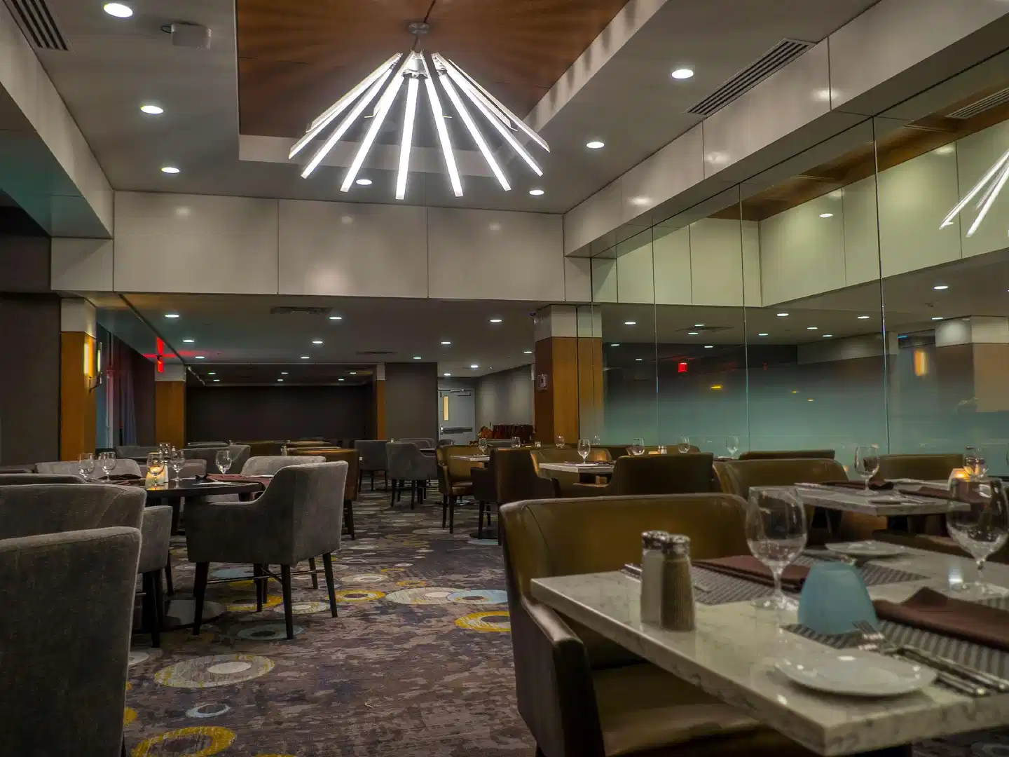 DoubleTree by Hilton Niagara Falls, NY Restaurant