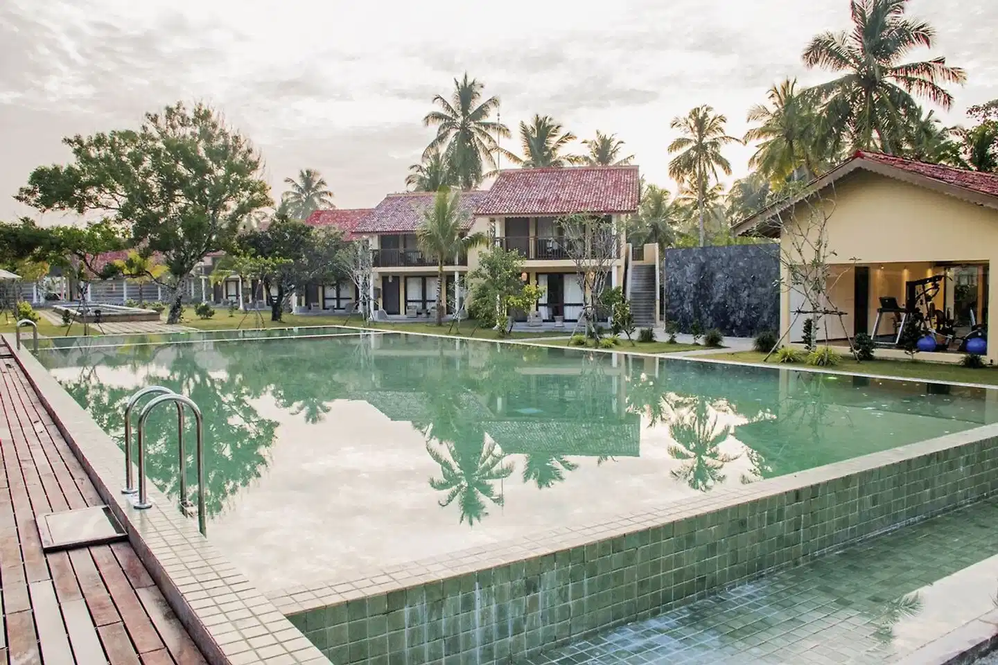 The Villas Wadduwa Pool