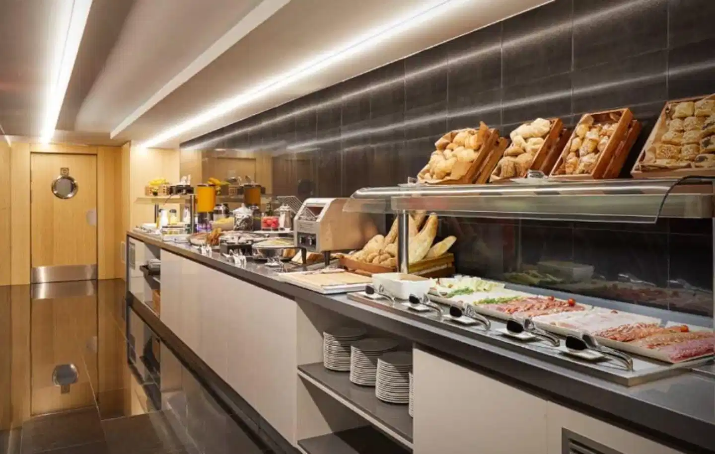 Exe Plaza Catalunya Restaurant