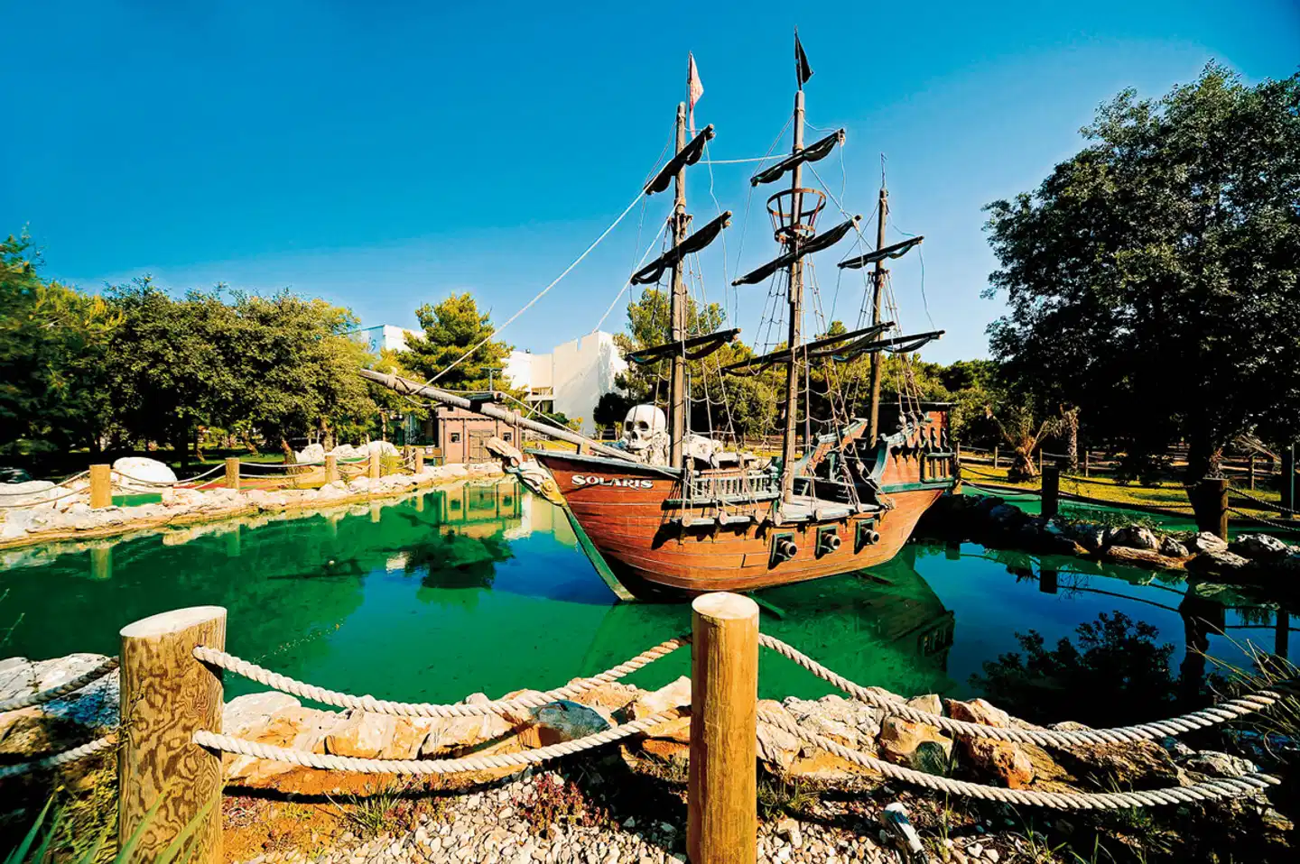 Amadria Park Camping Sibenik (by Happy Camp) Garten