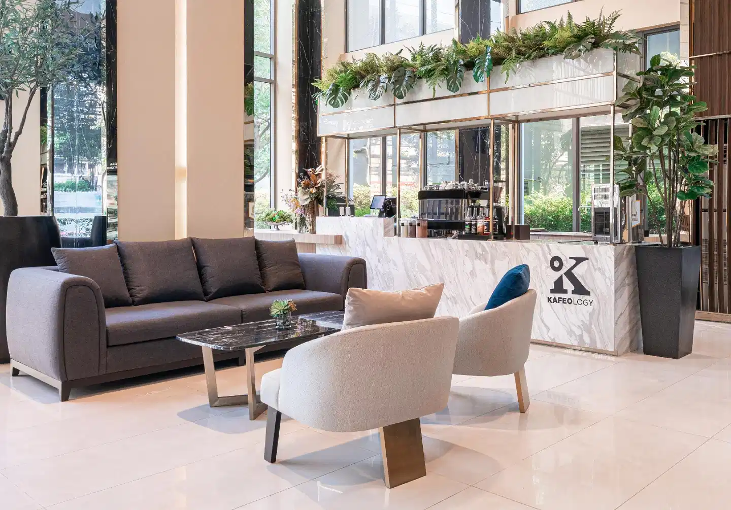 Ramada Plaza by Wyndham Bangkok Sukhumvit 48 Lobby