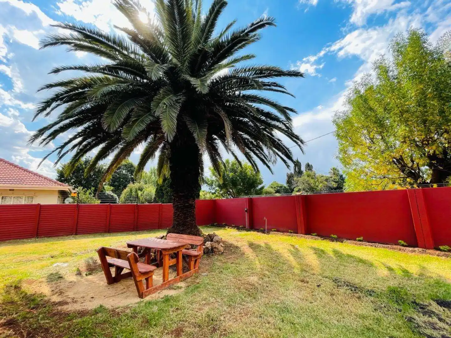 Ithonsi Guesthouse Garten