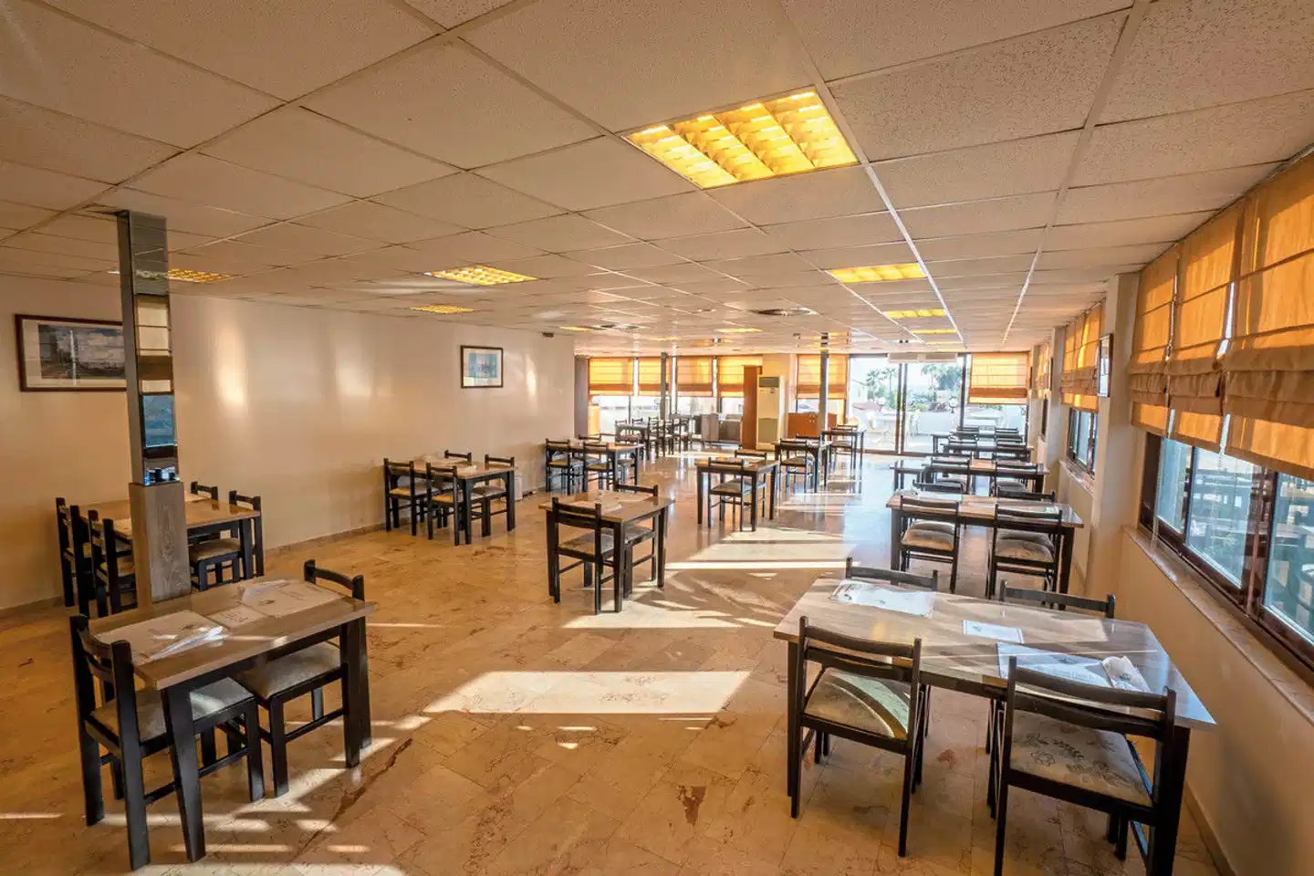 Club Hotel Titan Lobby