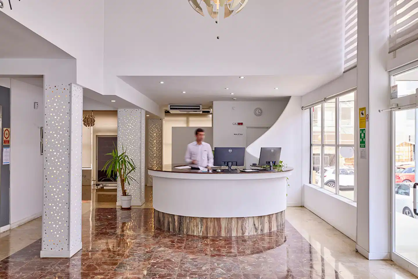 Welikehotel Fenix Lobby