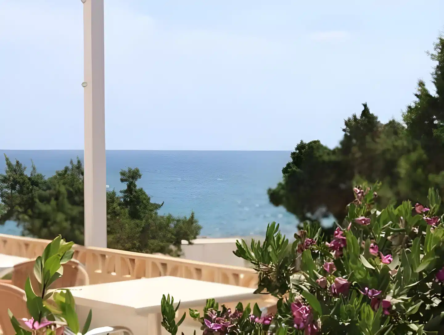 Aigua Clara Hostal Terrasse