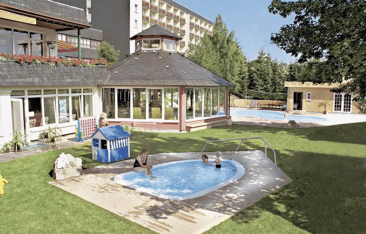 Aparthotel Am Rennsteig Aussenansicht