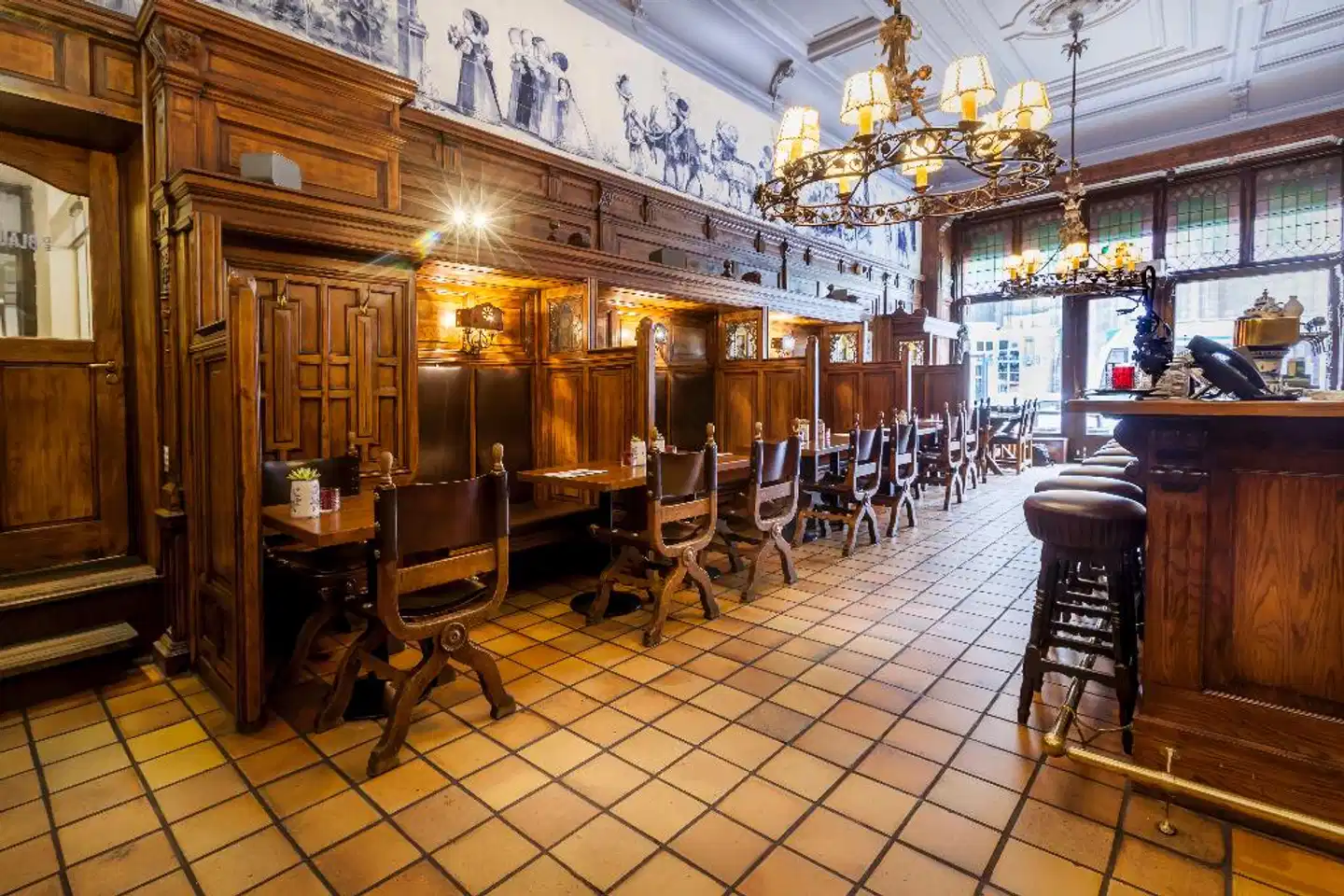 Die Port van Cleve Bar