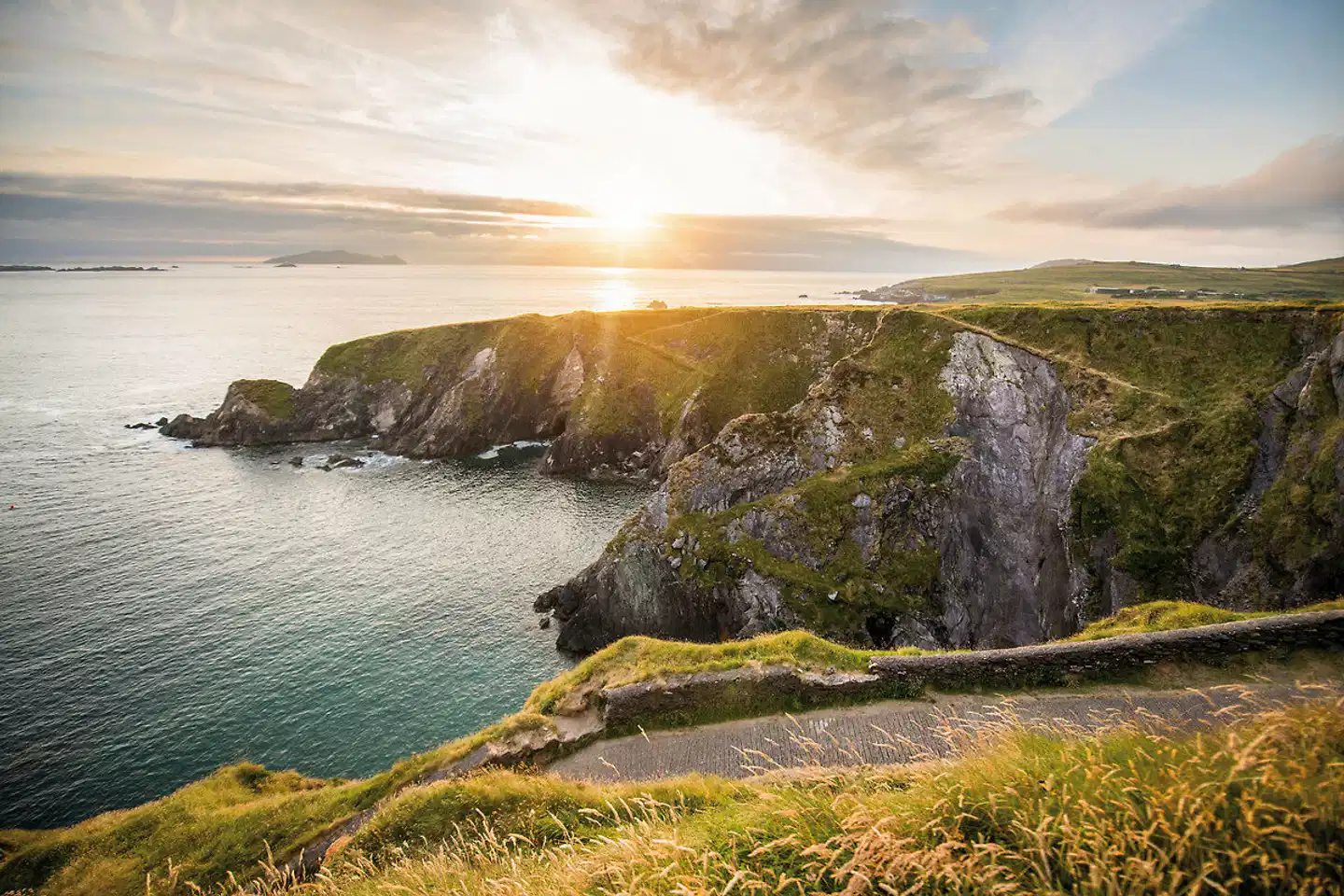 Entlang der Höhepunkte Irlands Landschaft