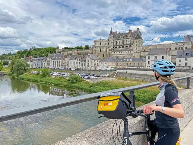 Schlösser der Loire ab Blois Sport und Entertainment