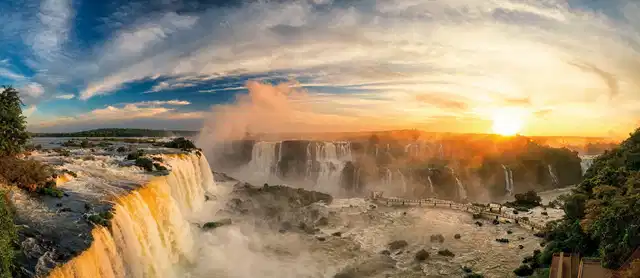 Nordargentinien - Tango, Wasserfälle und Weinreben Landschaft