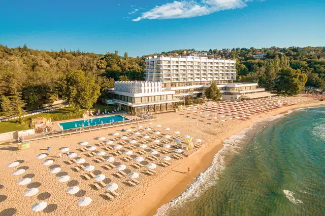 The Palace Hotel Strand