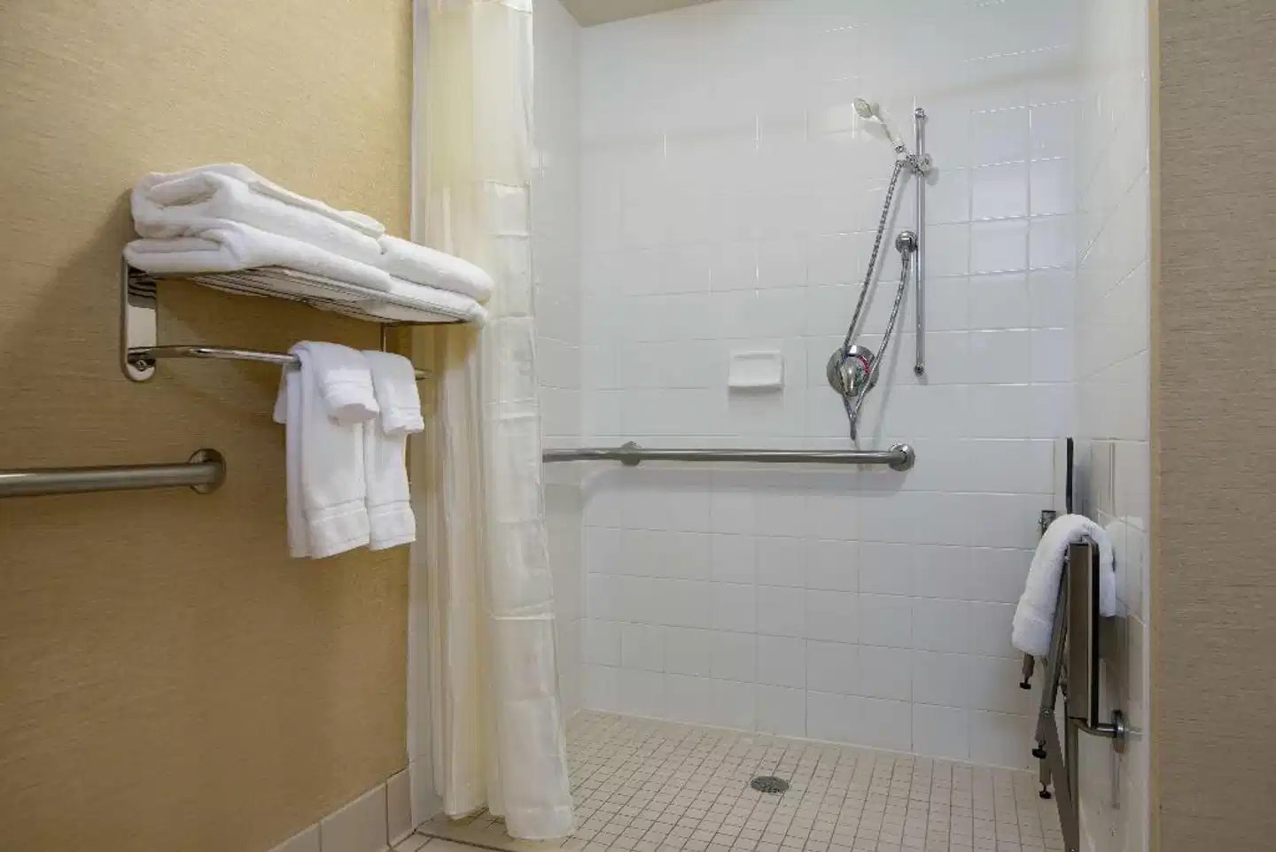 Hilton Garden Inn Outer Banks/Kitty Hawk Badezimmer