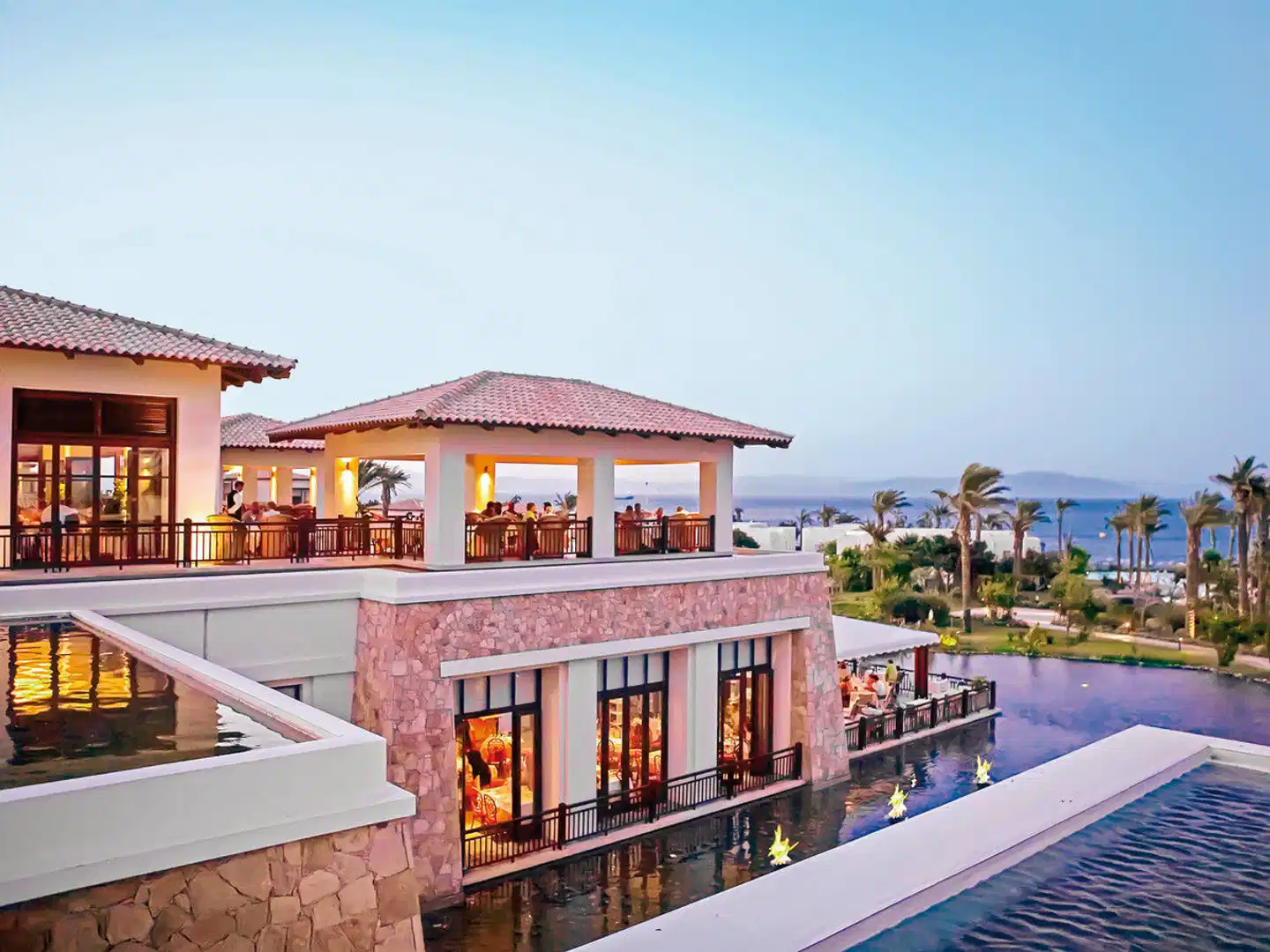 Grecotel LUX ME Terrasse