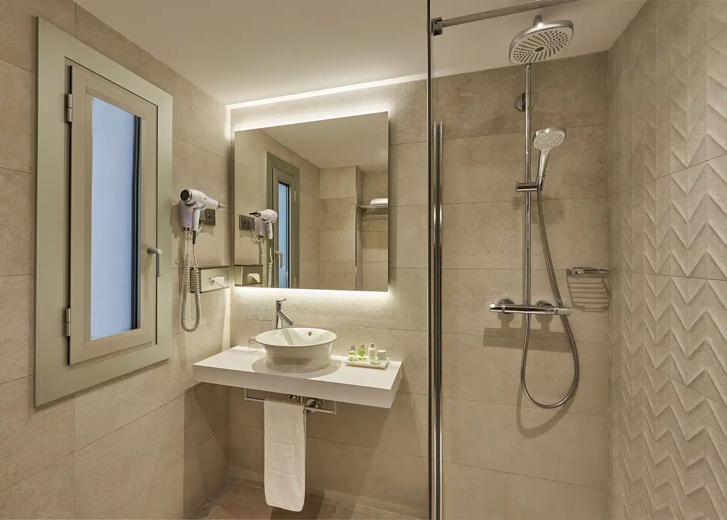 NH Sants Barcelona Badezimmer