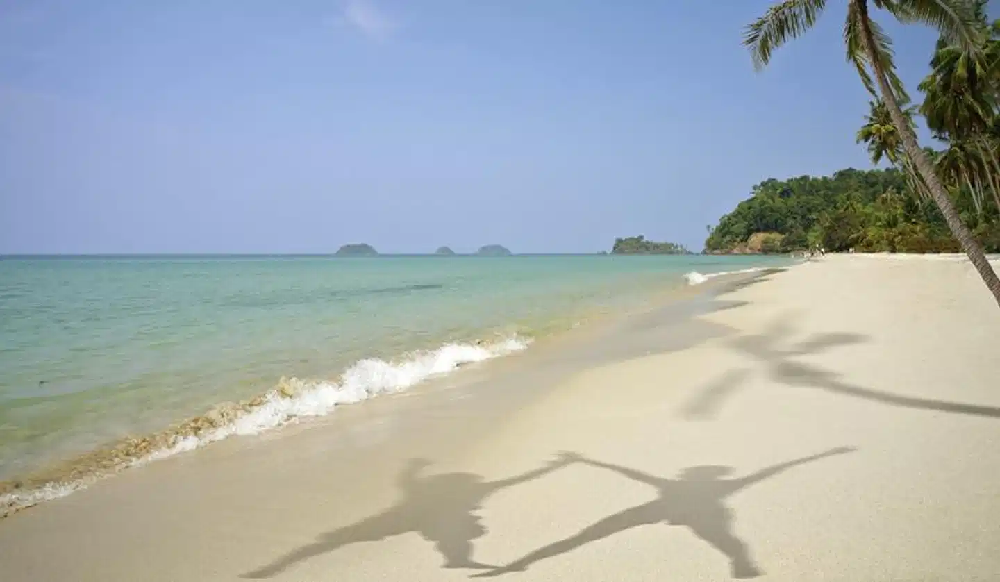Santhiya Tree Koh Chang Resort Strand