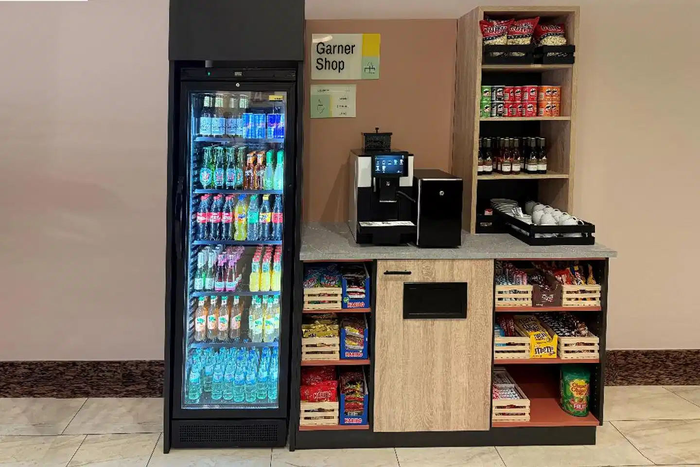 Garner Hotel Dusseldorf - Main Station Lobby