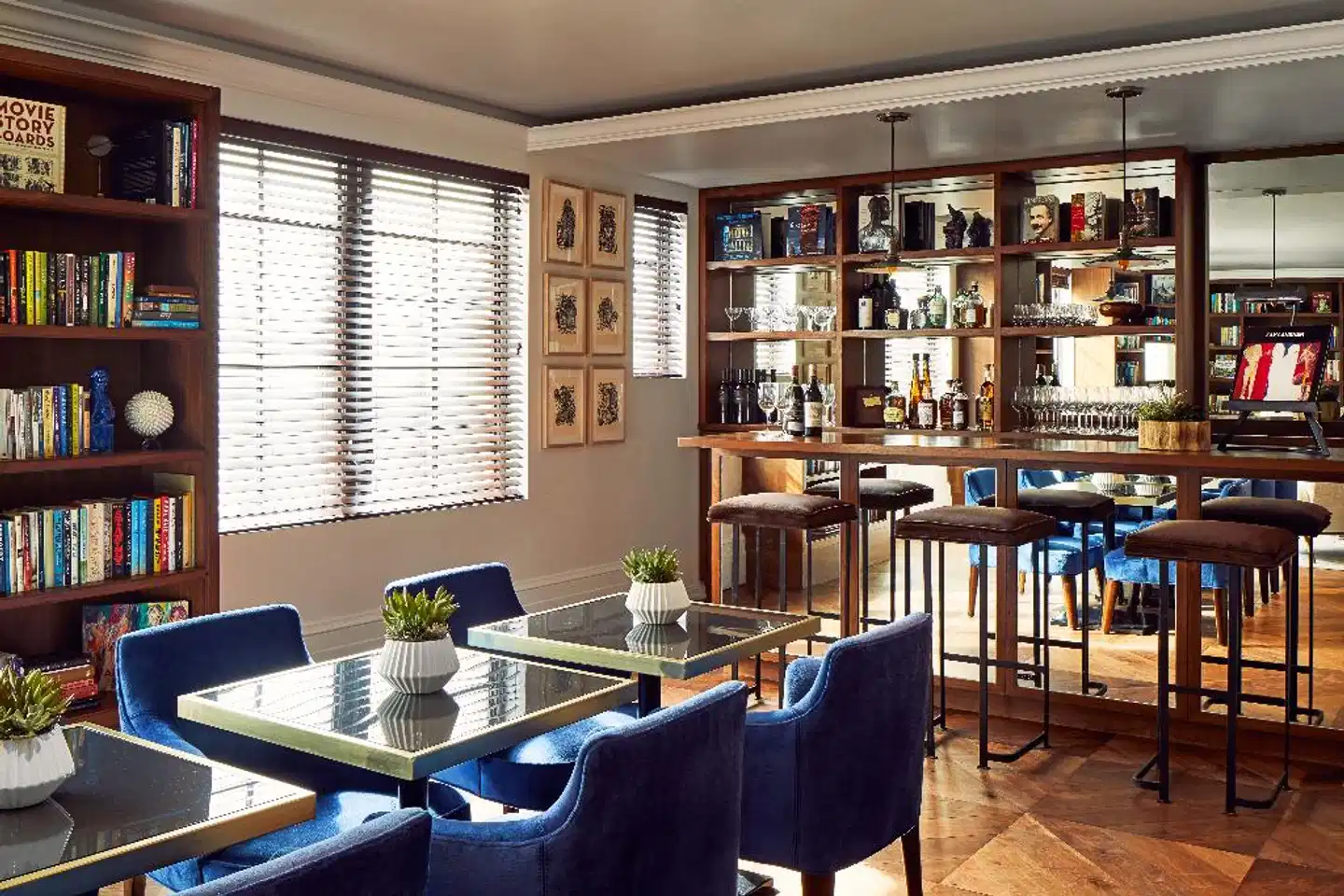 The Betsy Hotel, South Beach Bar