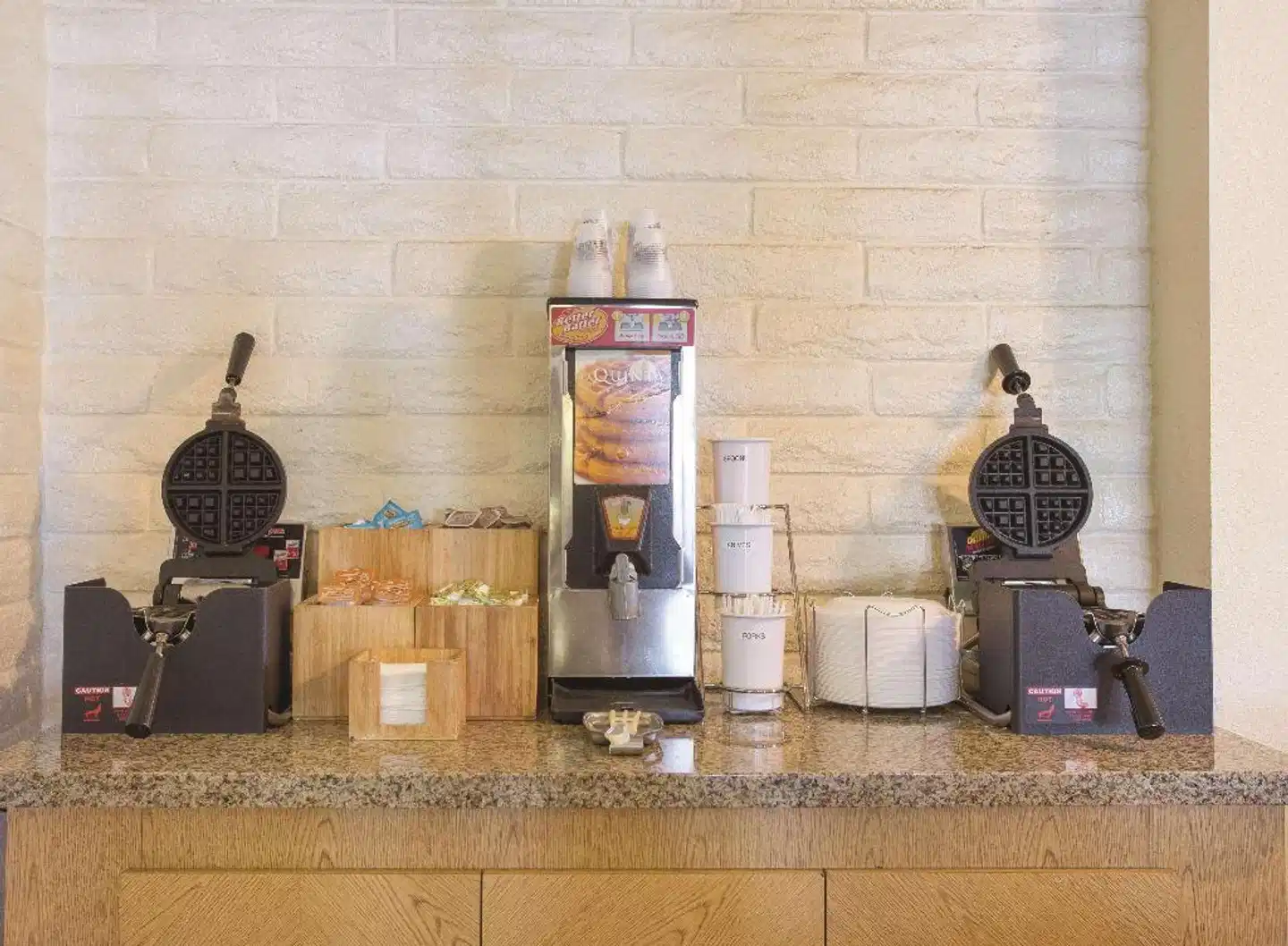 La Quinta Inn San Diego Chula Vista Lobby