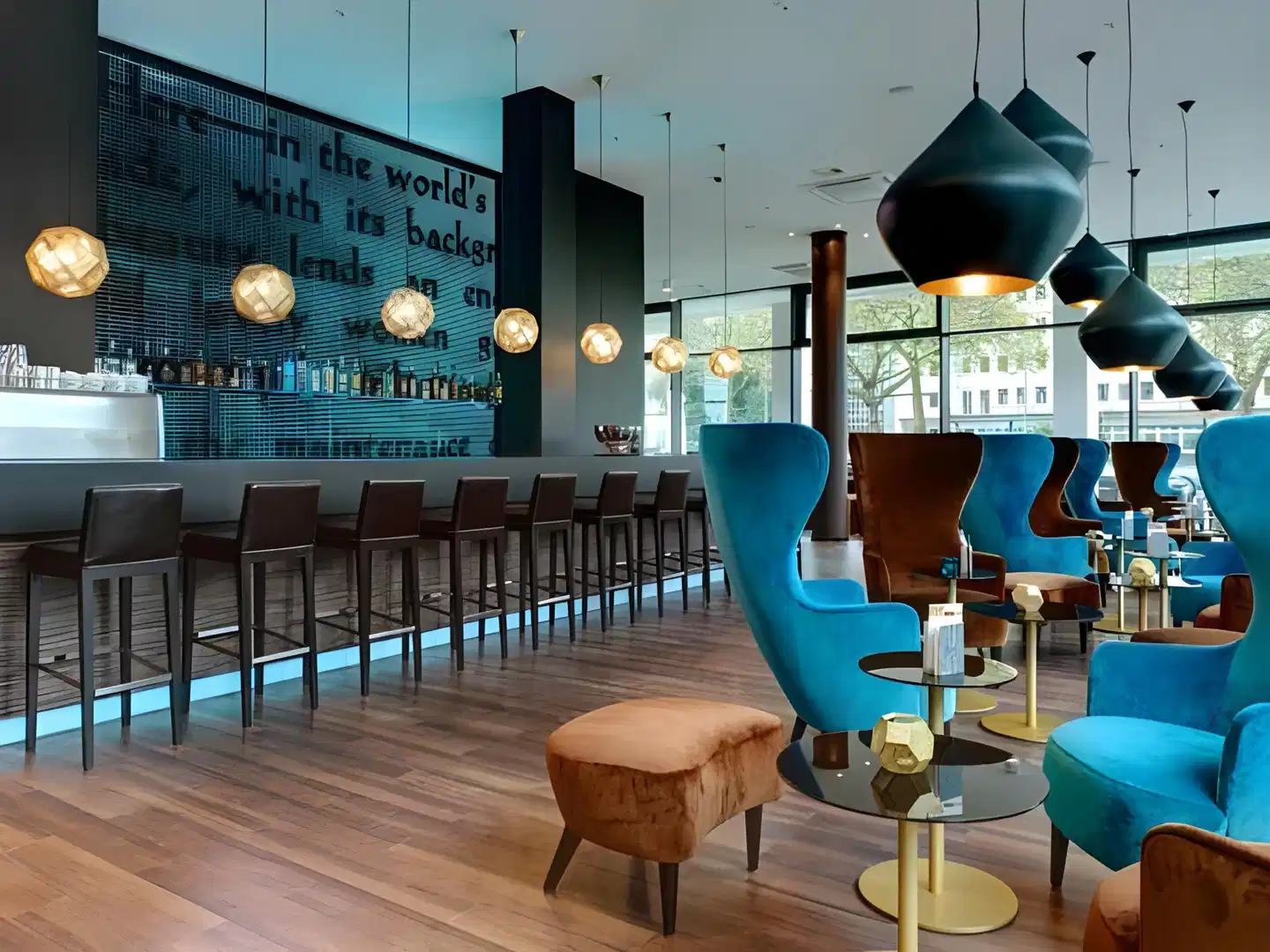 Motel One Koeln-waidmarkt Bar