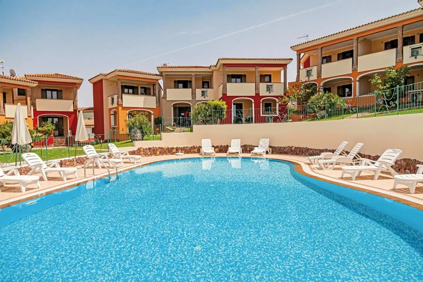 Residenza Le Farfalle Pool