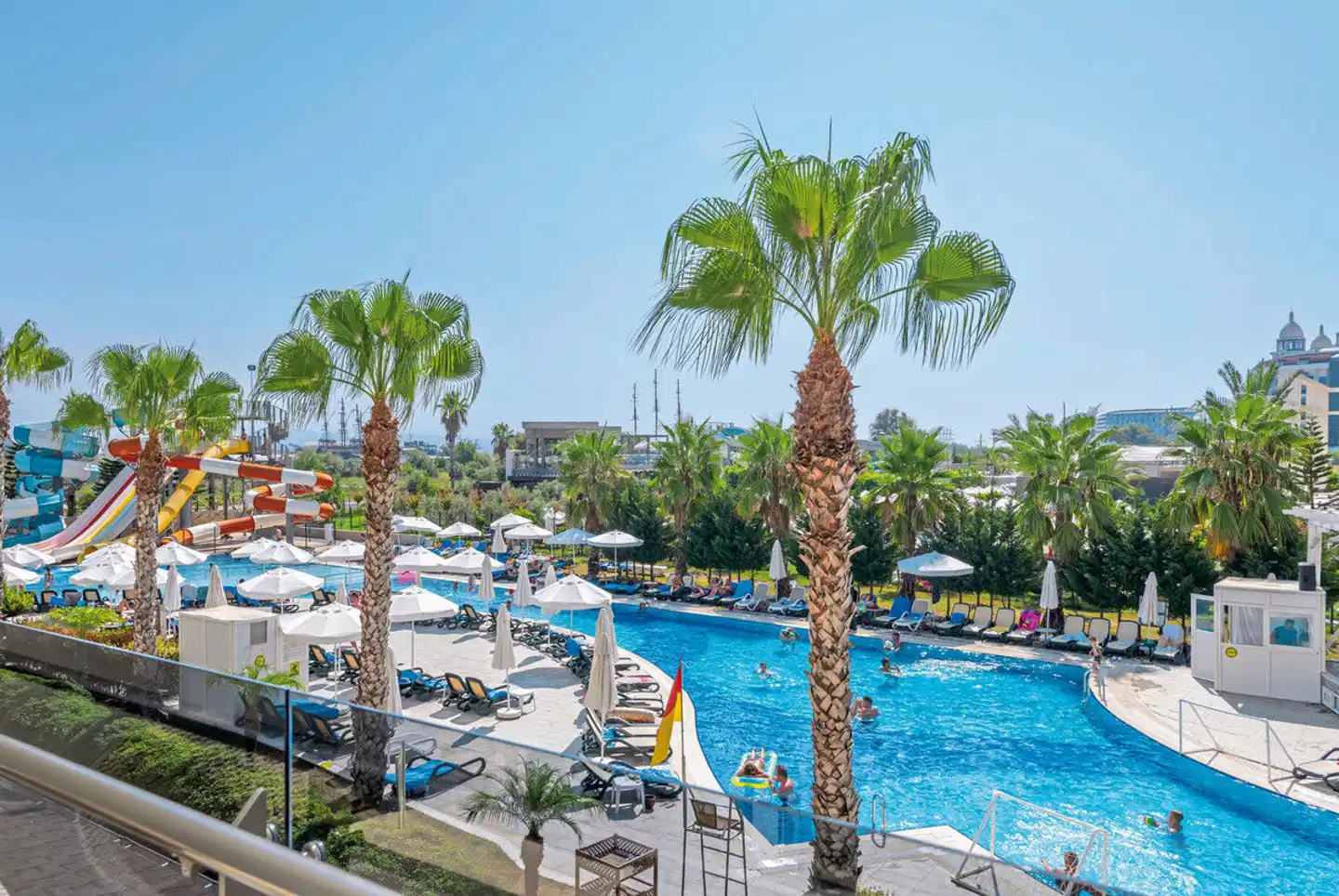 LRS Port River Hotel & Spa Pool