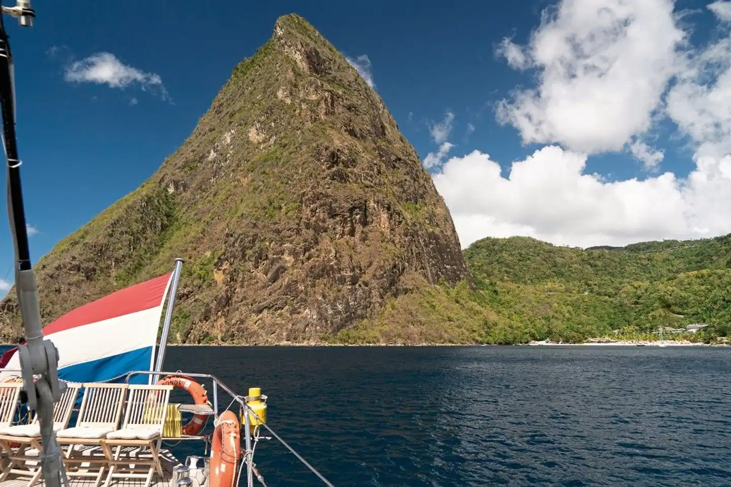 RHEA - Segelabenteuer ab/bis Martinique Landschaft