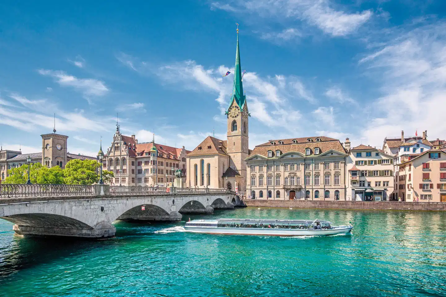 Große Bahnrundreise zwischen Alpen und Dolce Vita Aussenansicht