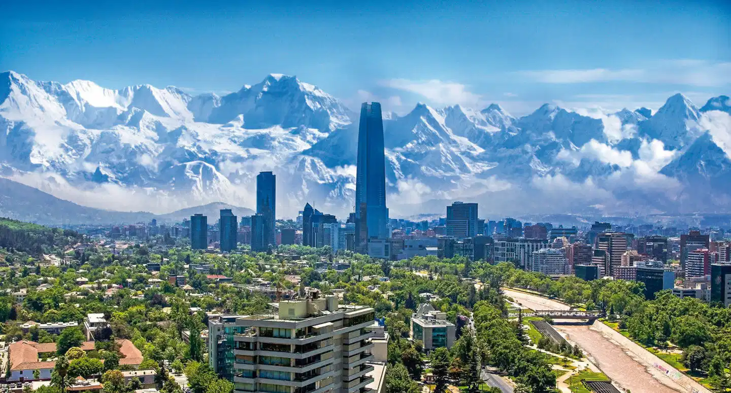 Südamerika: Zwischen Wüste, Wein & Wasserfällen Aussenansicht