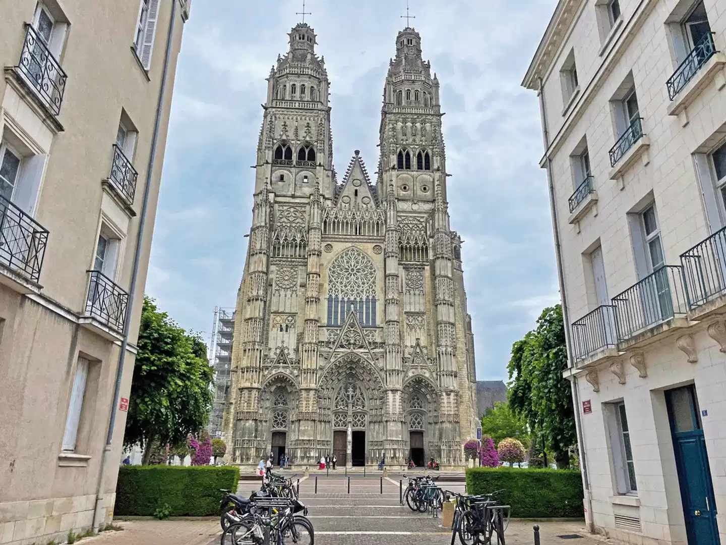 Schlösser der Loire ab Blois Aussenansicht