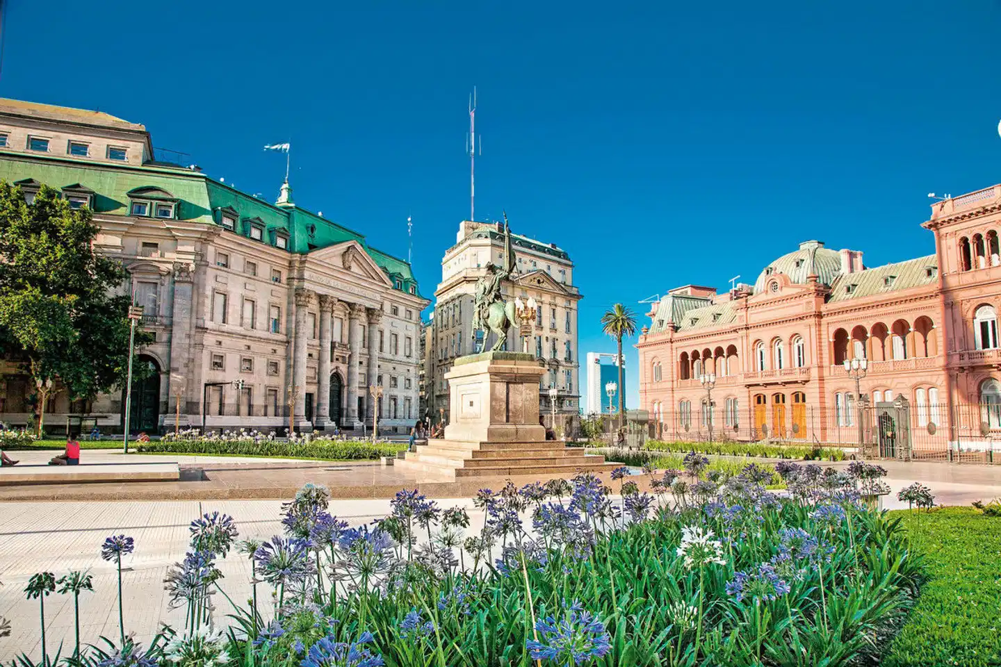 Südamerika: Zwischen Wüste, Wein & Wasserfällen Aussenansicht