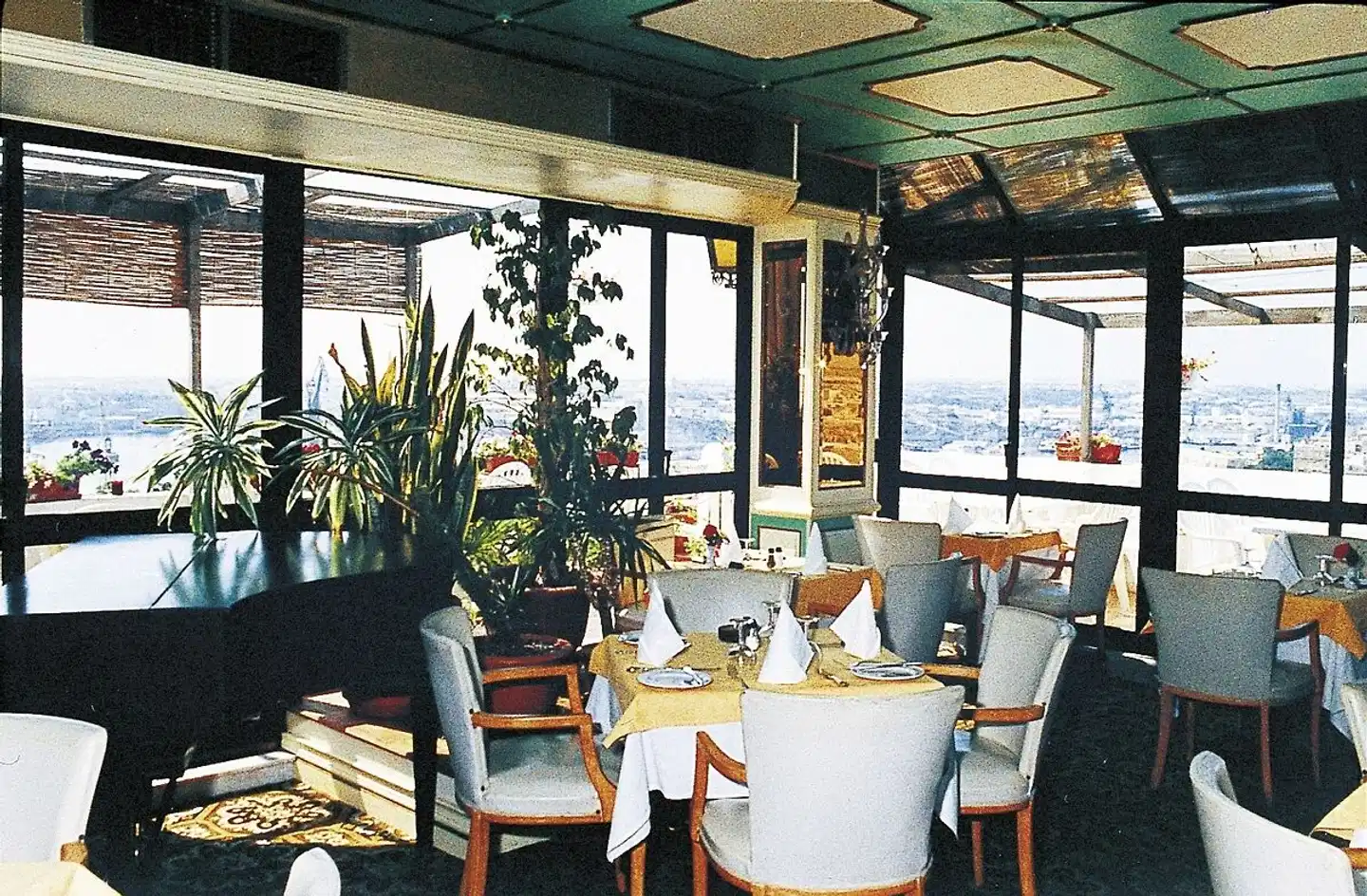 Castille Hotel Restaurant