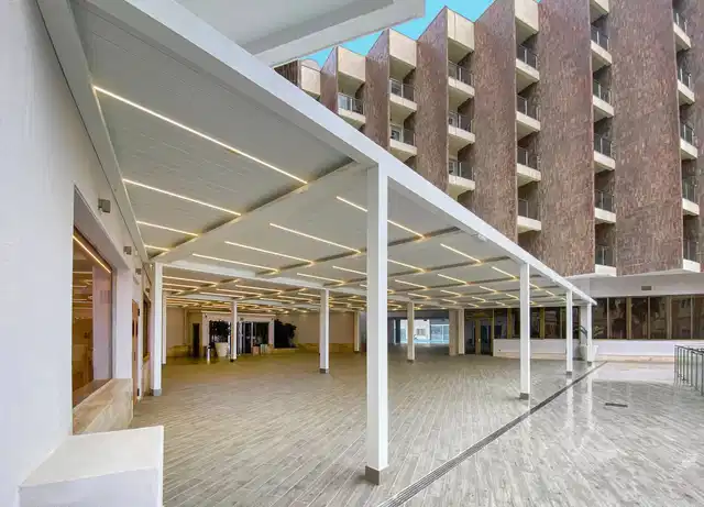 Melia Alicante Aussenansicht