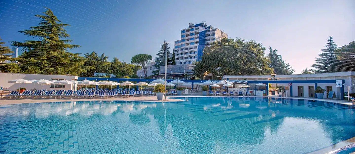 Valamar Diamant Hotel Pool