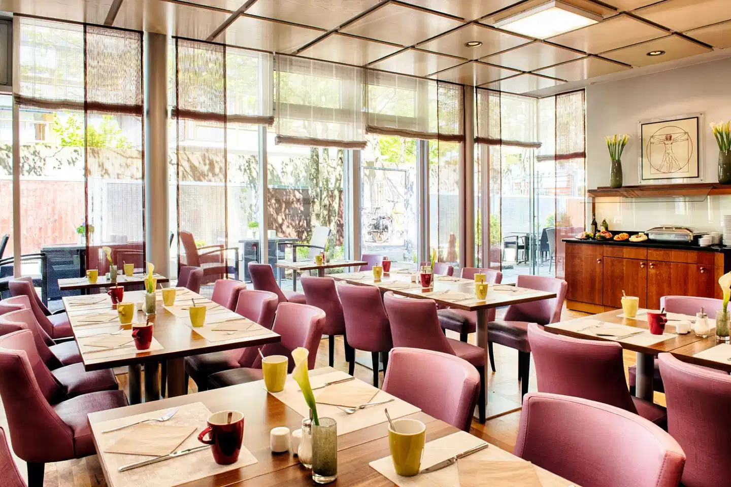 Leonardo Hotel & Residenz München RESTAURANT