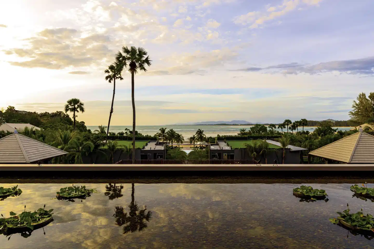 Phuket Marriott Resort & Spa, Nai Yang Beach Landschaft