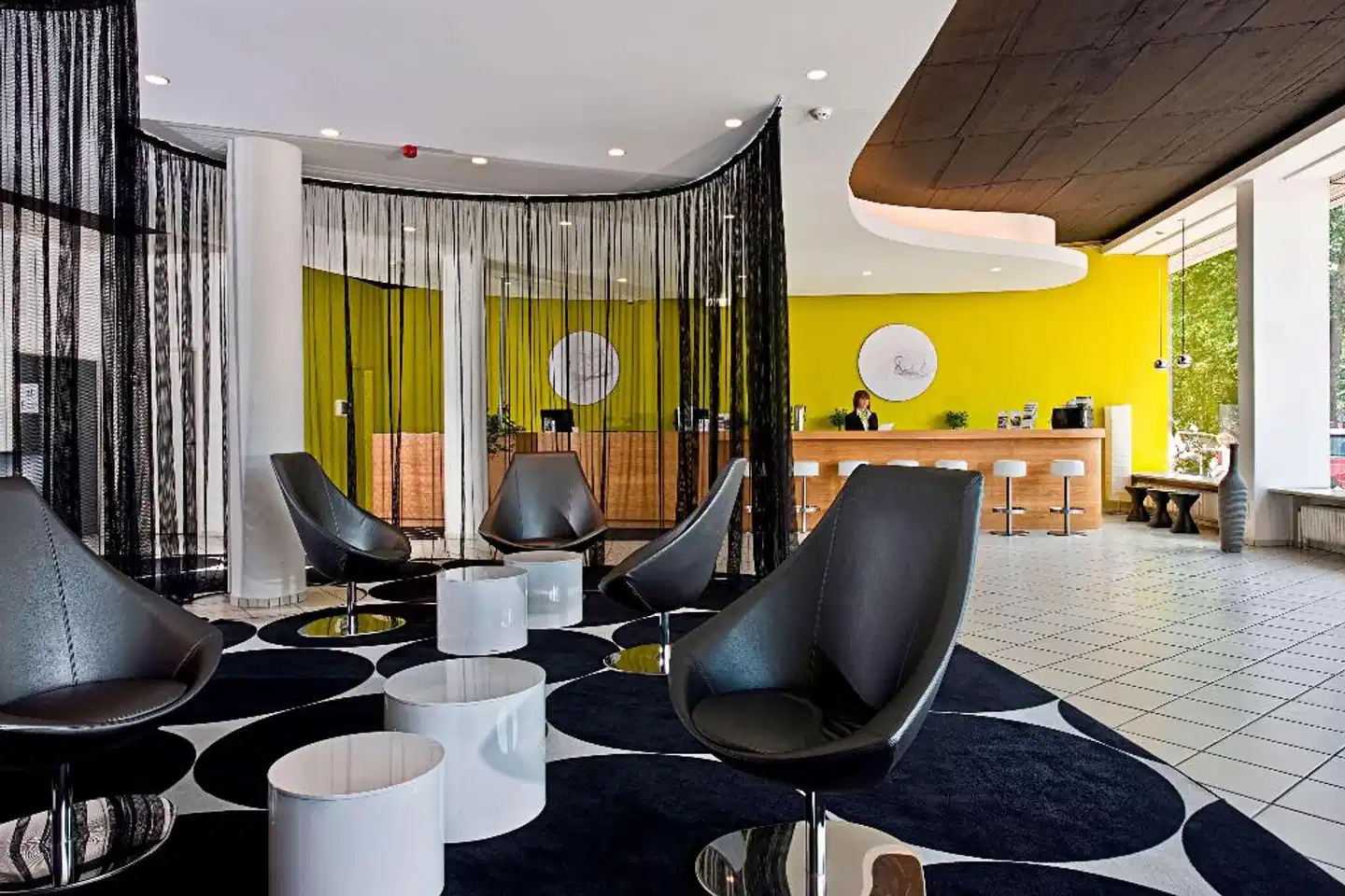 TRYP by Wyndham Frankfurt Lobby