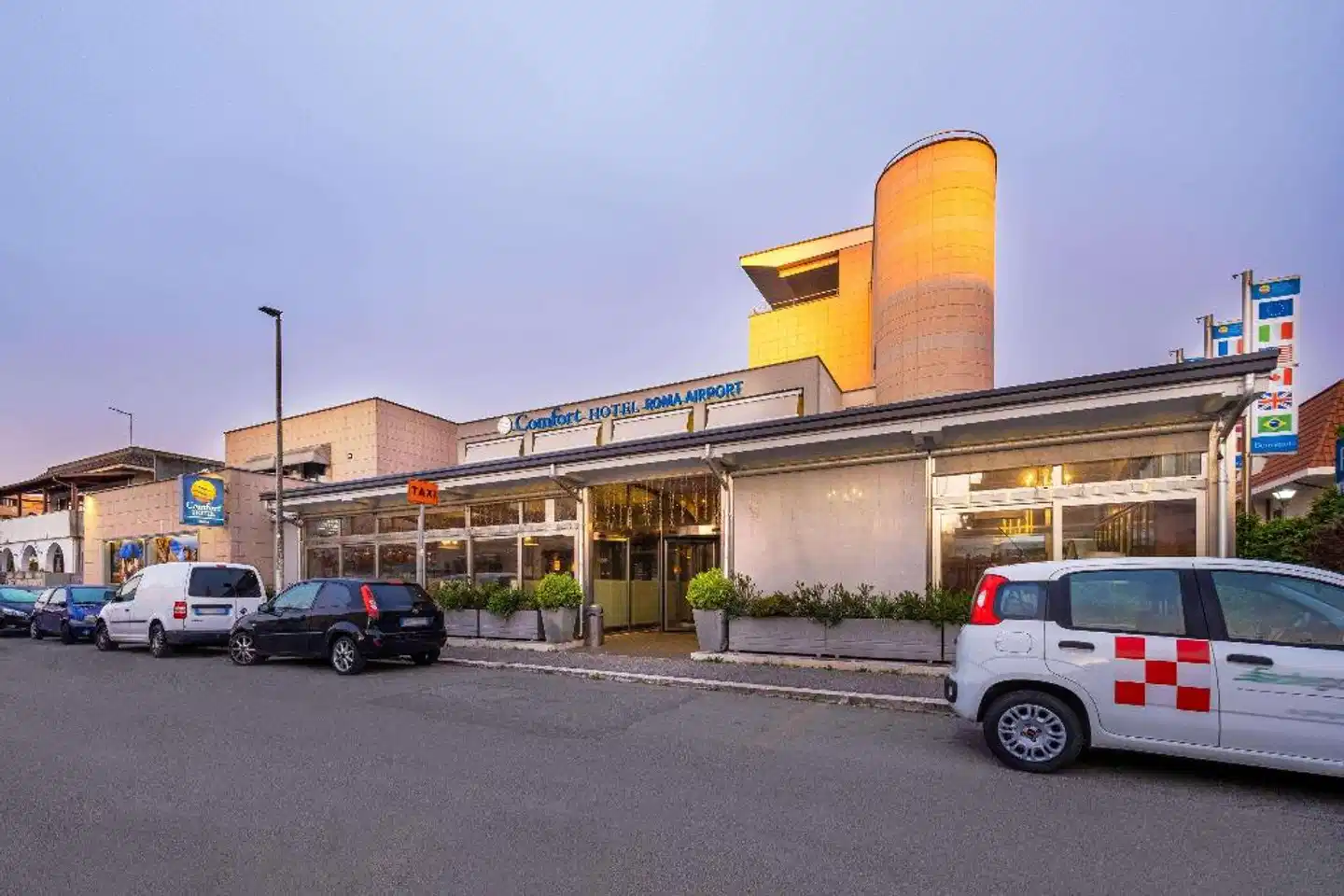 Rome Airport Hotel Fiumicino Aussenansicht