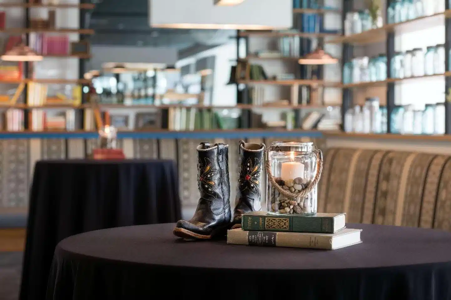 Hilton Garden Inn Denver Downtown Lobby