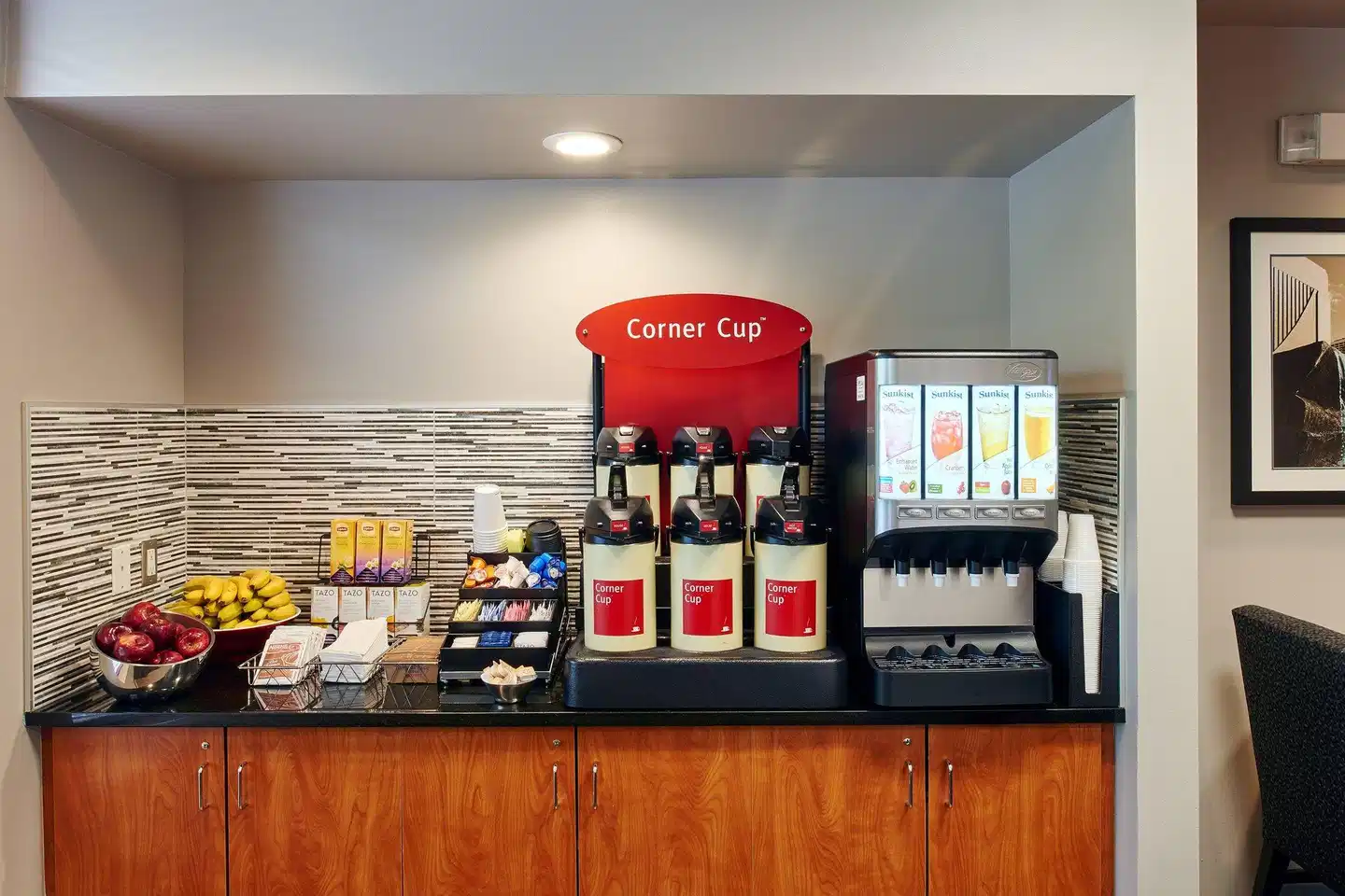 TownePlace Suites by Marriott Minneapolis Downtown/North Loop Bar