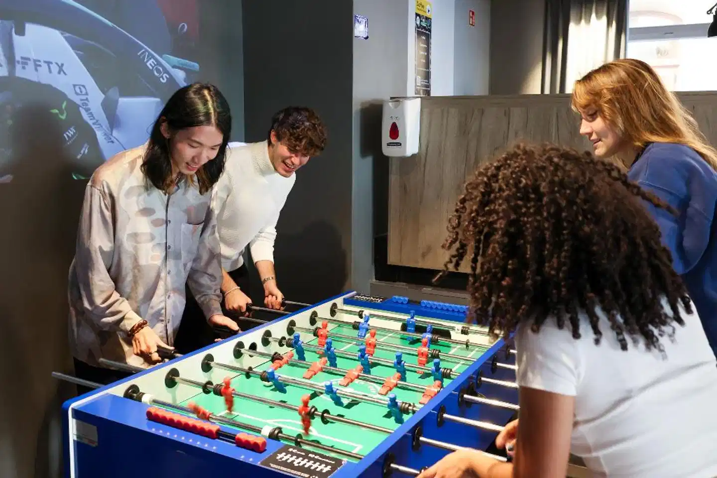 a&o Köln Neumarkt Personen