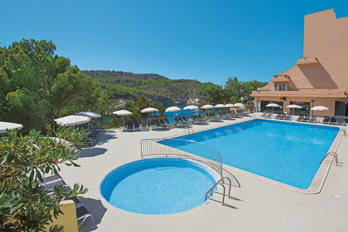 Galeón Ibiza by AMR Collection Pool