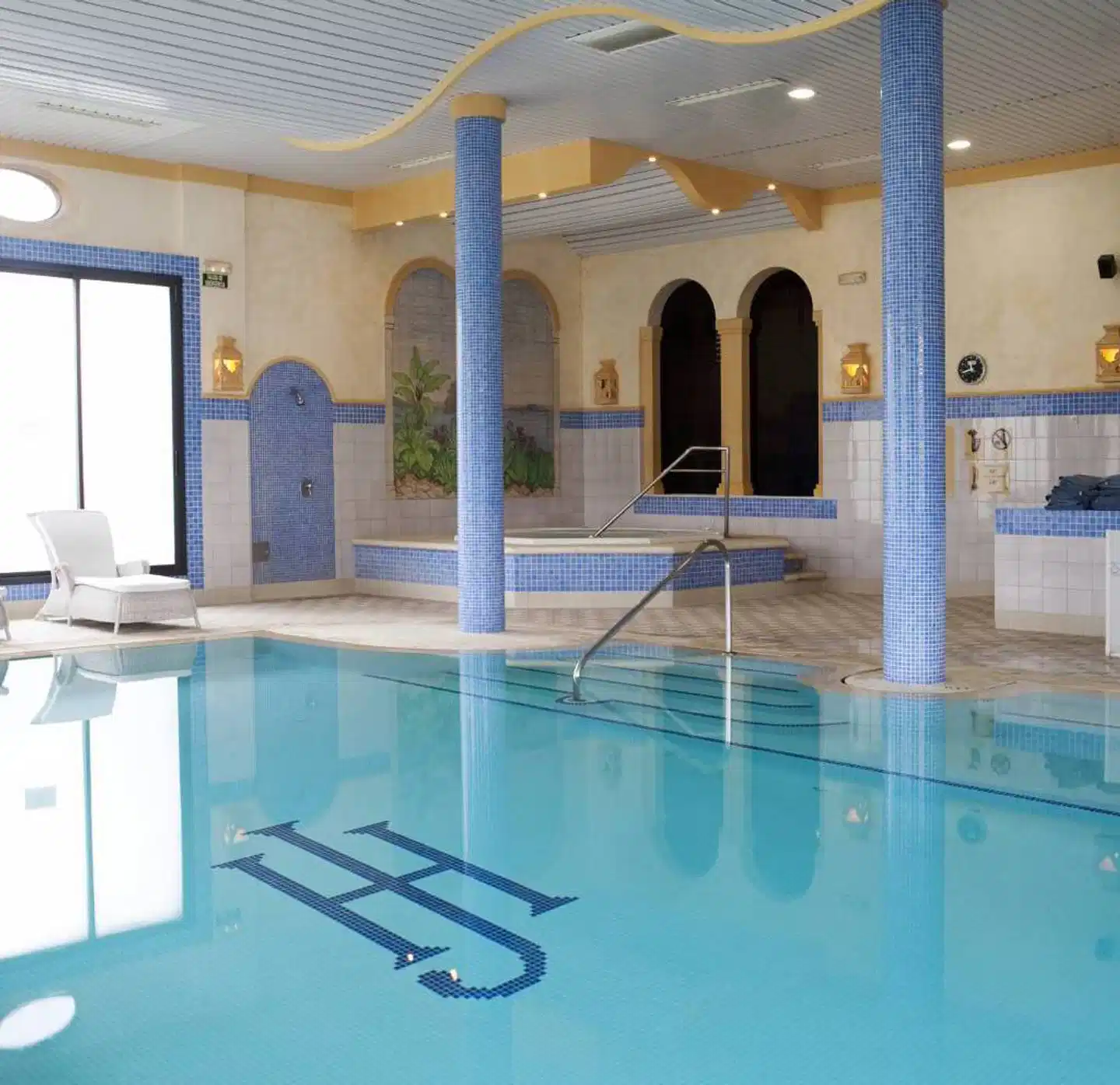 Jerez & Spa Hallenbad