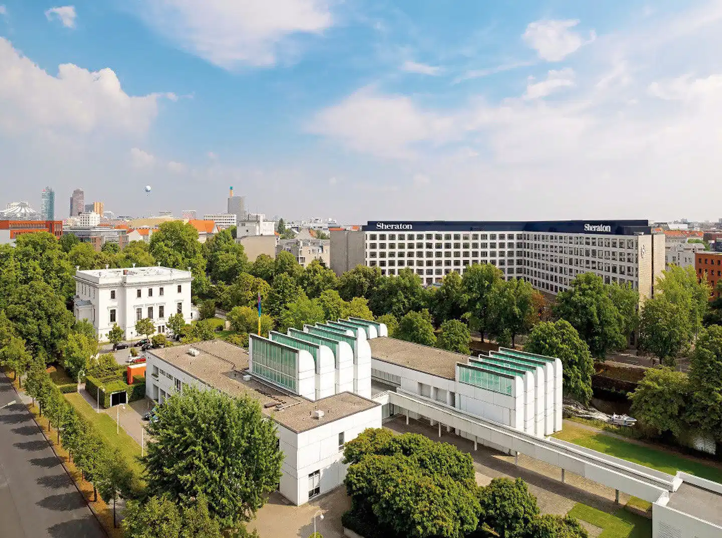 Sheraton Berlin Grand Hotel Esplanade Aussenansicht